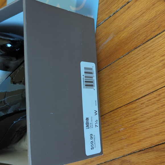 NWT Life Stride black patent leather pumps size 7.5 Wide - Picture 7 of 8